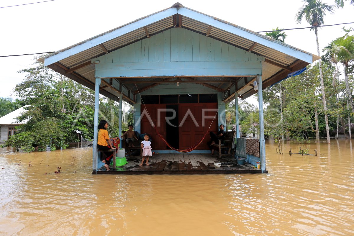 Banjir Landa Aceh Antara Foto