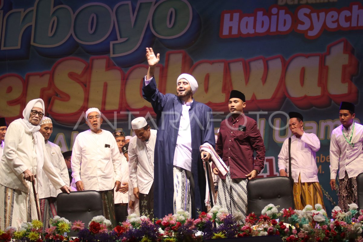 Sholawat Sambut Satu Abad Nu Antara Foto