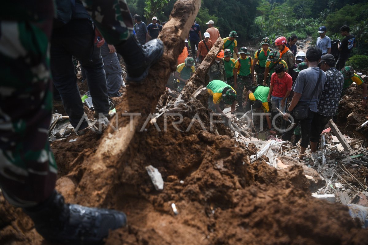 Hari Ketiga Gempa Cianjur Antara Foto