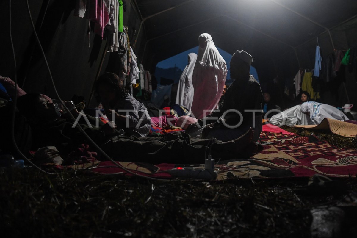 PENGUNGSI KORBAN GEMPA BUMI CIANJUR ANTARA Foto