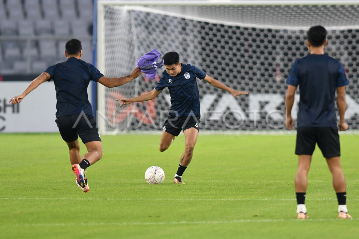 Persiapan Terakhir Timnas Kamboja Jelang Lawan Indonesia Antara Foto