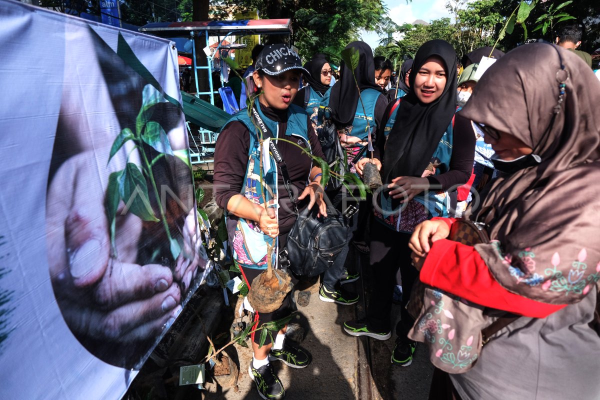 PERINGATAN HARI PEDULI SAMPAH NASIONAL ANTARA Foto