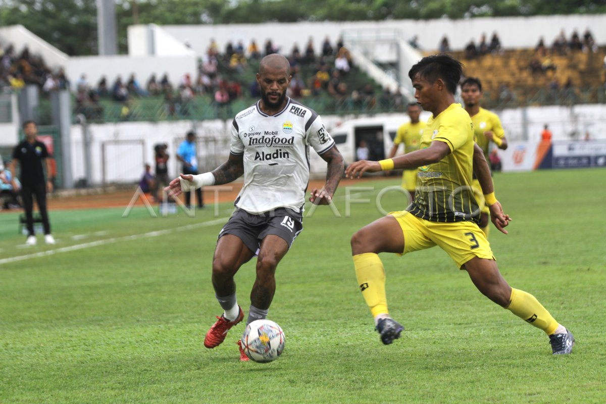 Barito Putera Kalahkan Persib Bandung Antara Foto