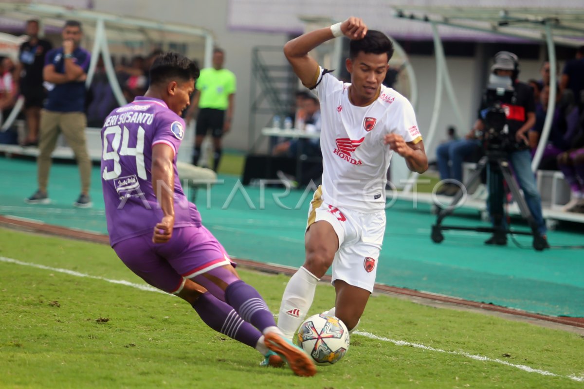 PERSITA BERMAIN IMBANG DENGAN PSM MAKASAR ANTARA Foto