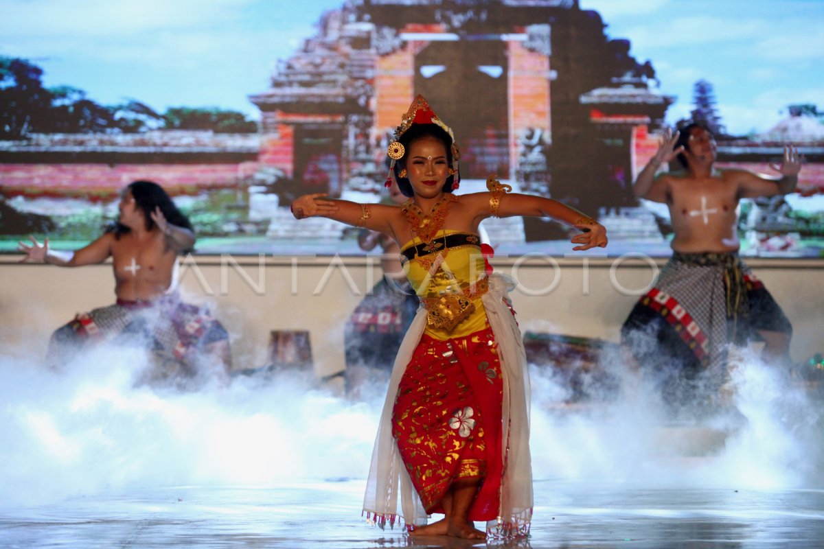 Malam Penutupan Surabaya Cross Culture Antara Foto