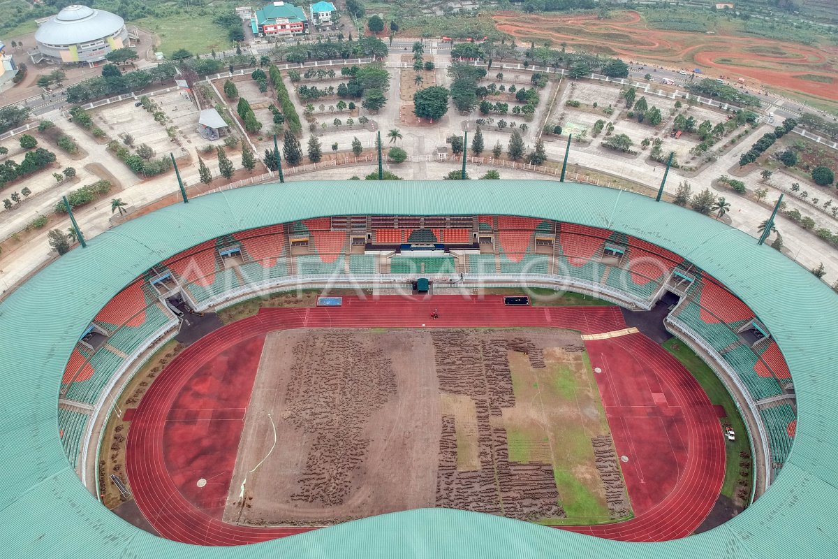 Renovasi Stadion Pakansari Bogor Antara Foto