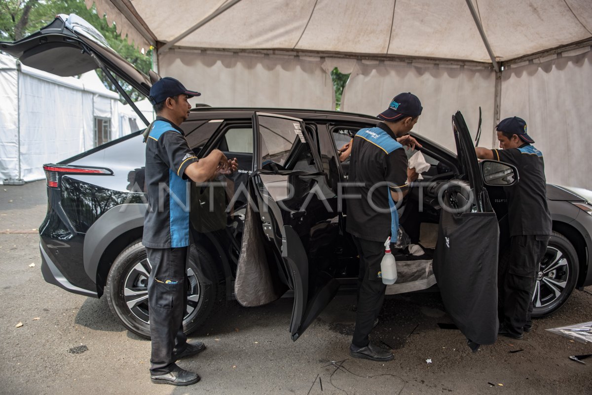 Mobil Listrik Sebagai Kendaraan Resmi KTT Ke 43 ASEAN ANTARA Foto