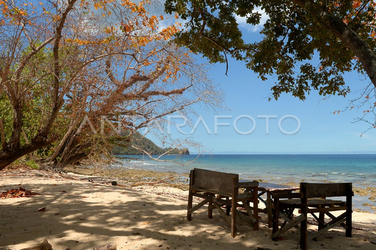 Obyek Wisata Pantai Paal Likupang Antara Foto