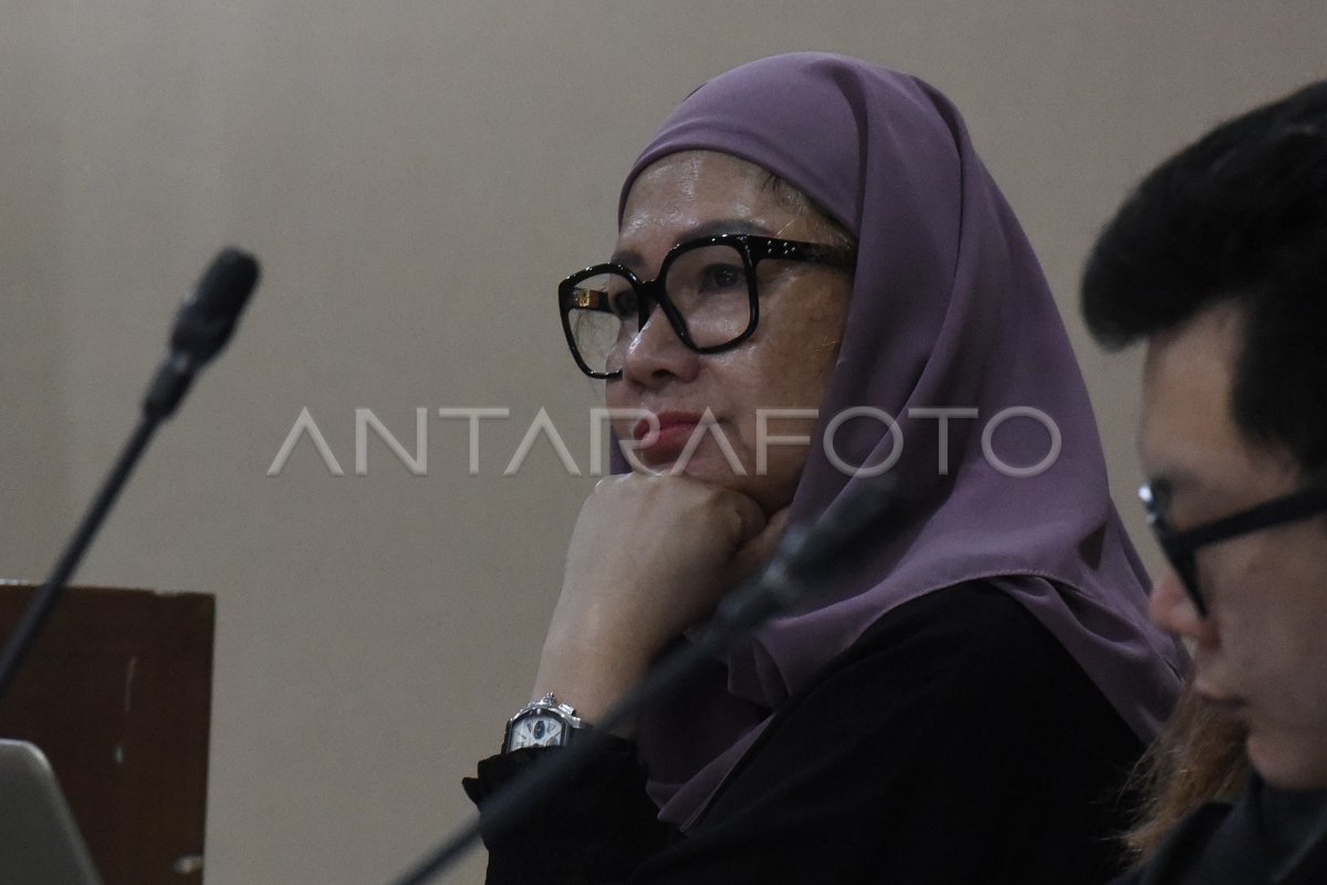 Sidang Lanjutan Karen Agustiawan Antara Foto