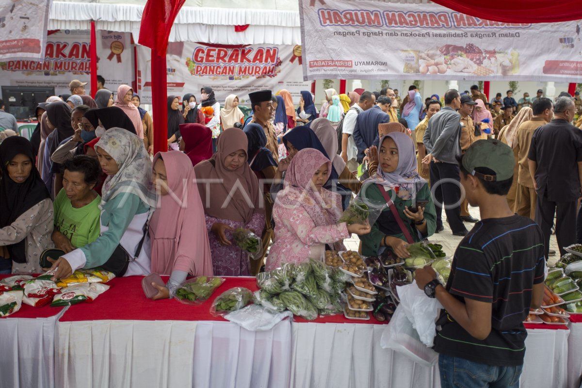 Gerakan Pangan Murah Di Indramayu Antara Foto