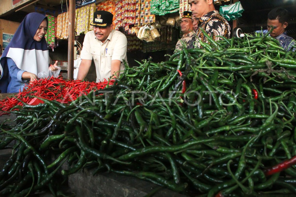 Monitoring Harga Pangan Jelang Idul Adha 2024 ANTARA Foto