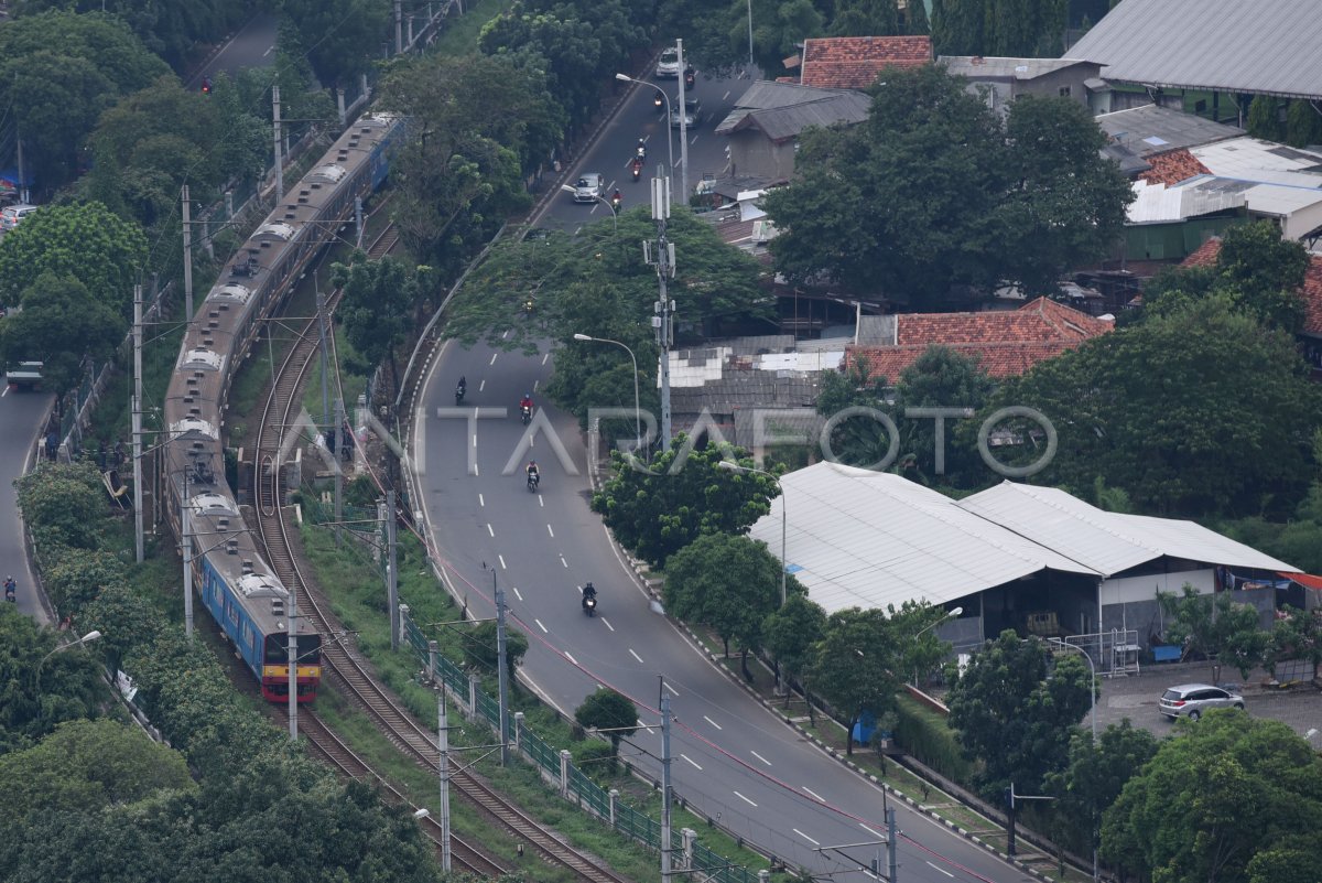 SUBSIDI ANGKUTAN KERETA API ANTARA Foto