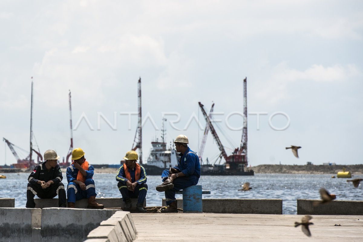 Reklamasi Teluk Jakarta Antara Foto