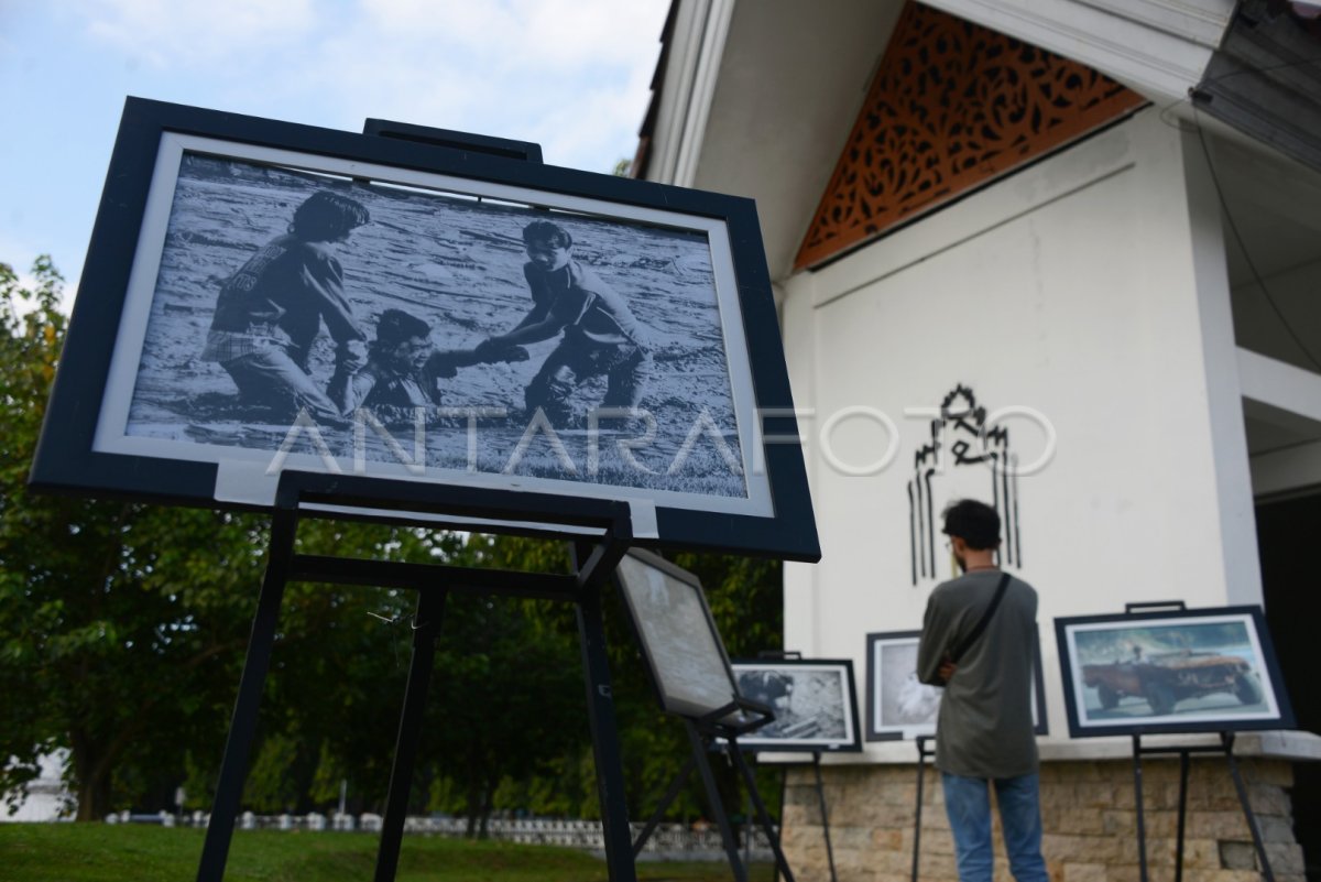 PAMERAN FOTO 15 TAHUN TSUNAMI ACEH ANTARA Foto