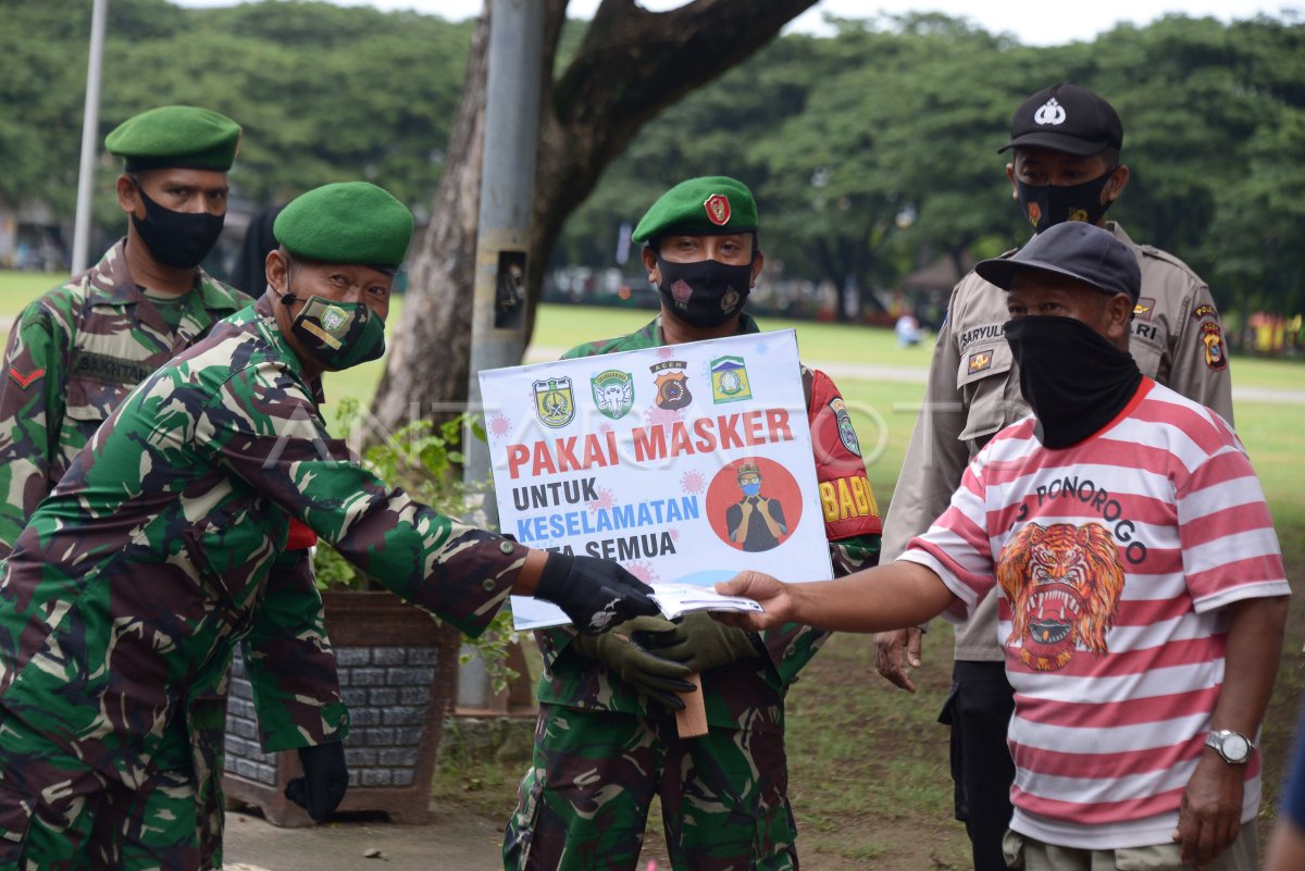 Sosialisasi Protokol Kesehatan Di Area Publik Antara Foto