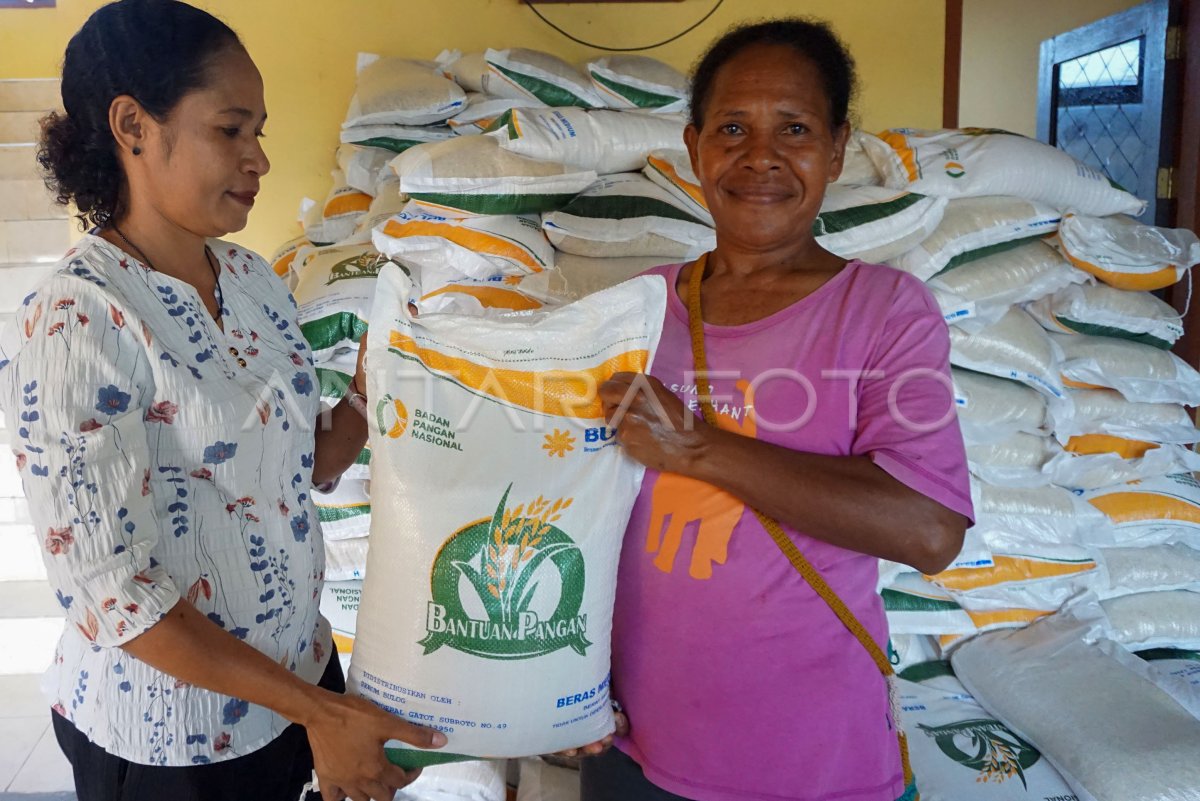 Penyaluran Bantuan Pangan Beras Di Papua Barat Daya Antara Foto