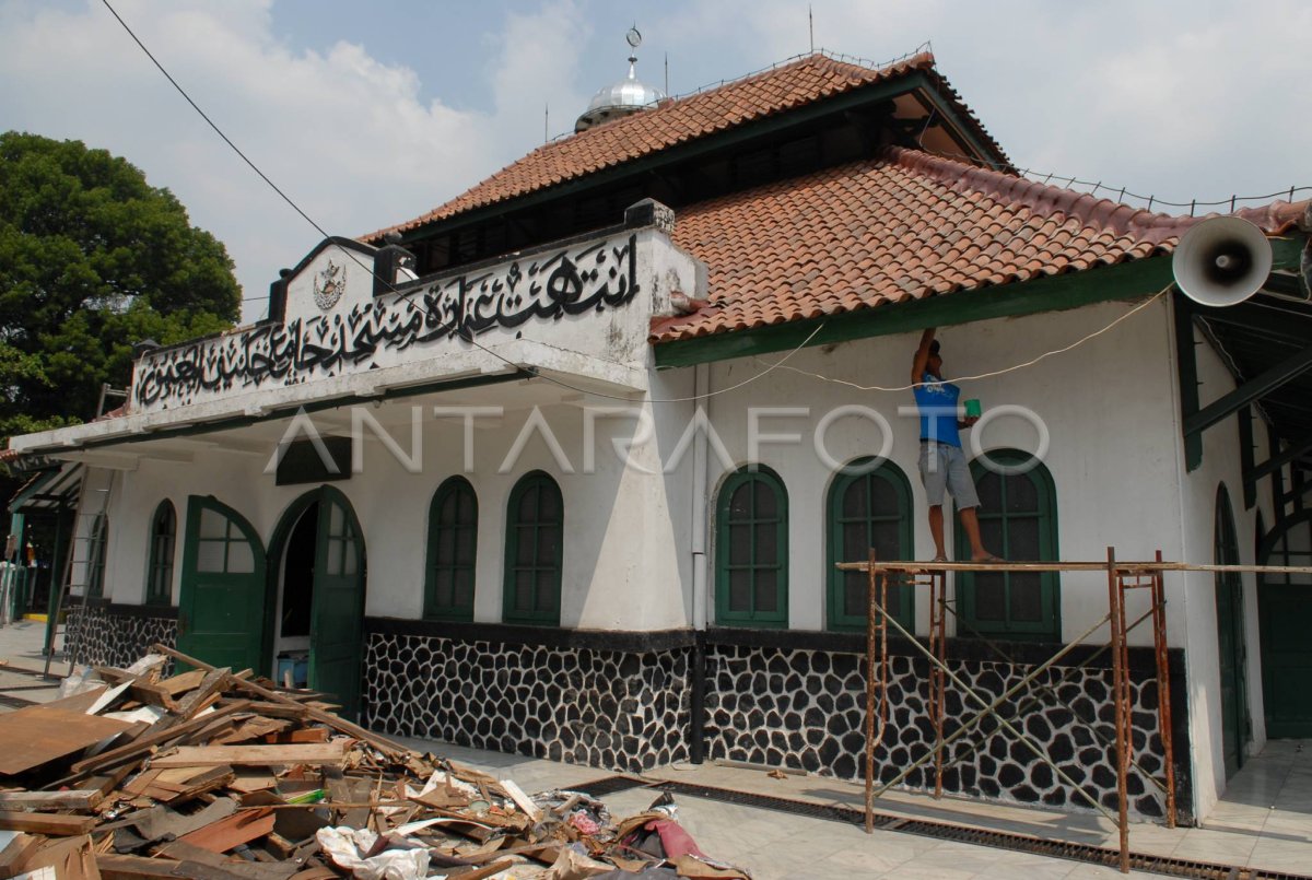 MASJID AL MA MUR CIKINI ANTARA Foto