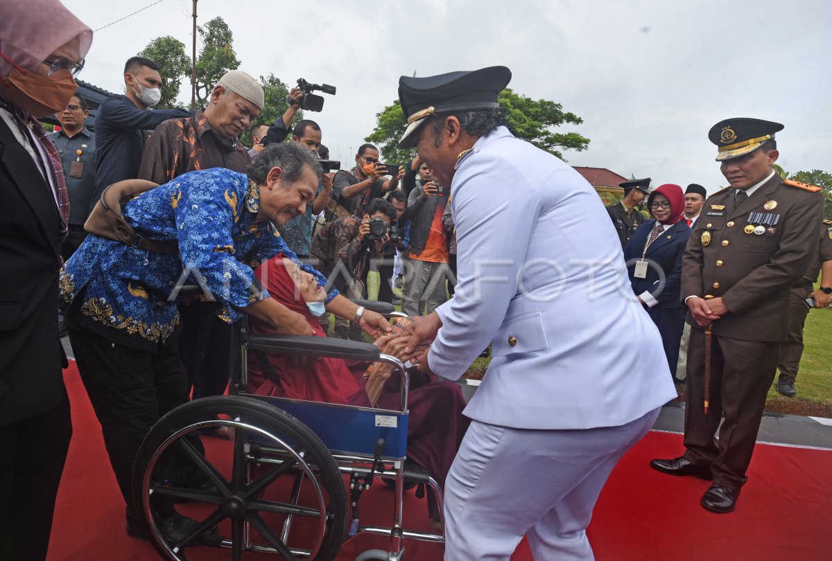 Santunan Untuk Janda Pejuang Kemerdekaan Antara Foto