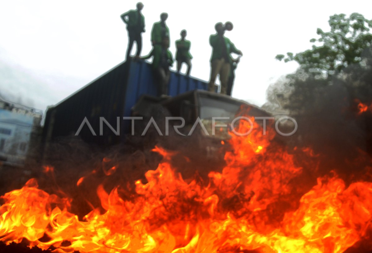 UNJUK RASA PERINGATI HARI SUMPAH PEMUDA DI MAKASSAR ANTARA Foto