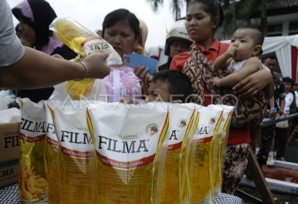 Bazaar Minyak Goreng Murah Antara Foto