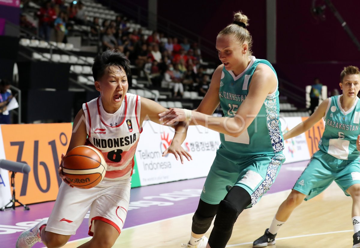 Basket Putri Indonesia Vs Kazakhstan Antara Foto