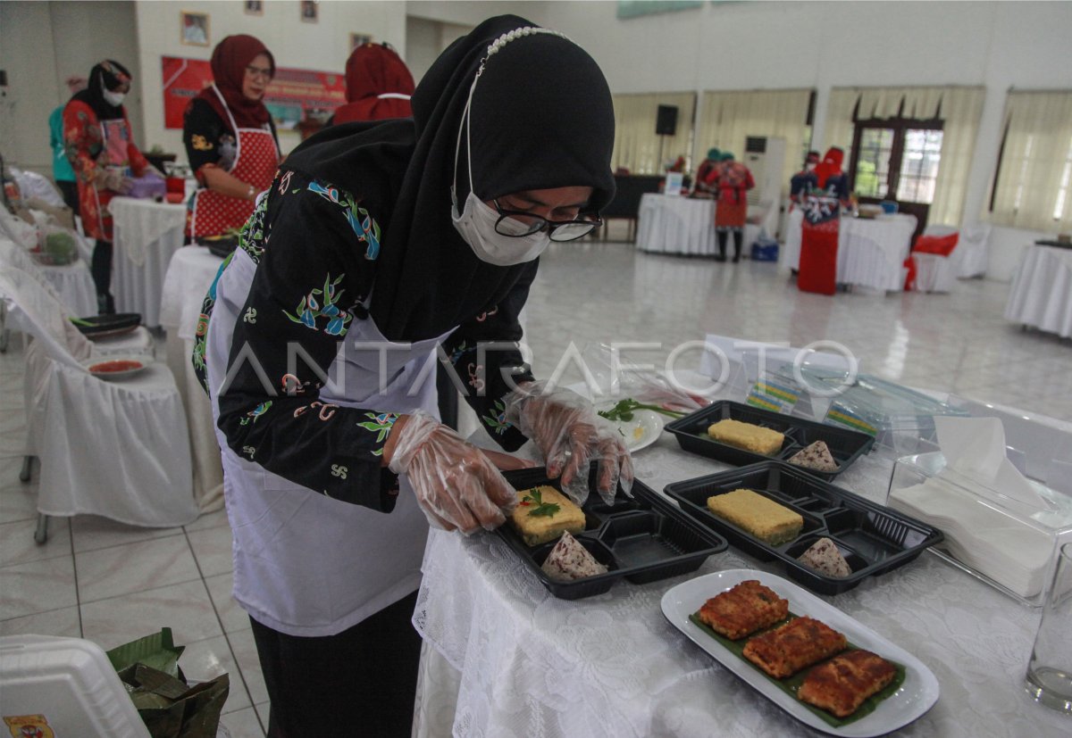 Lomba Kreasi Pangan Lokal Khas Kalteng Antara Foto