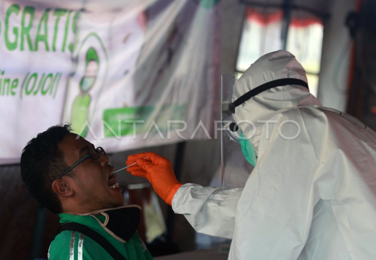 Tes Swab Wajib Pengendara Ojek Daring Antara Foto