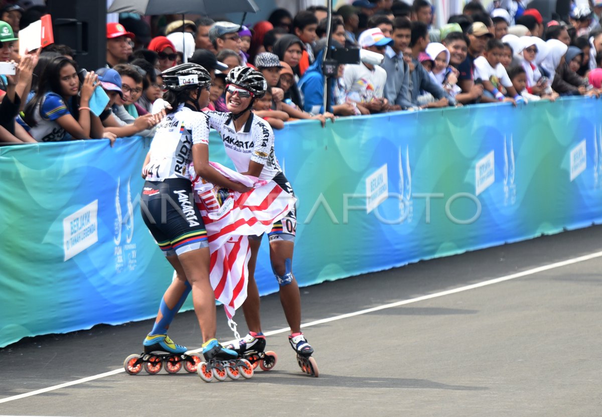 Dki Jakarta Emas Sepatu Roda Putri Antara Foto