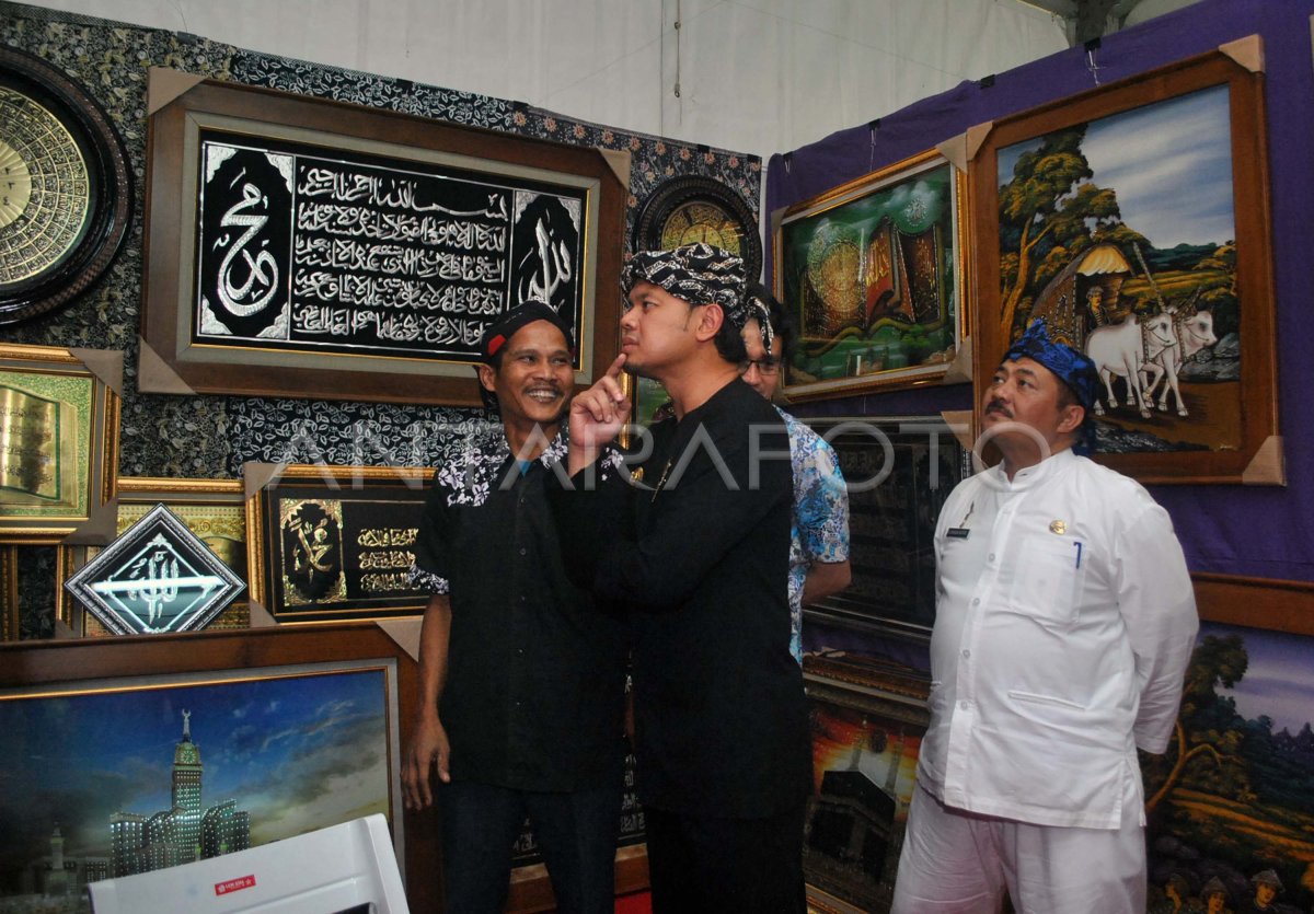 Pameran Ukm Daerah Di Bogor Antara Foto