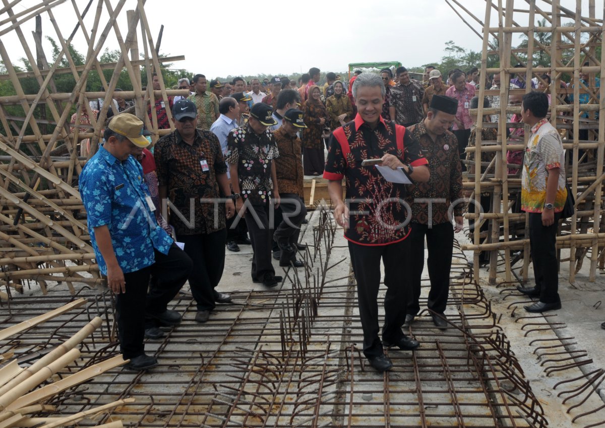 Inspeksi Jembatan Linggamas Antara Foto