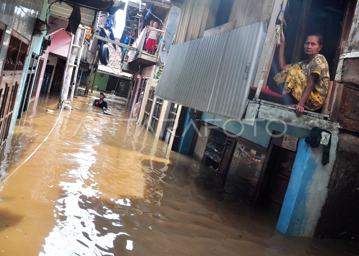 Kawasan Langganan Banjir Antara Foto