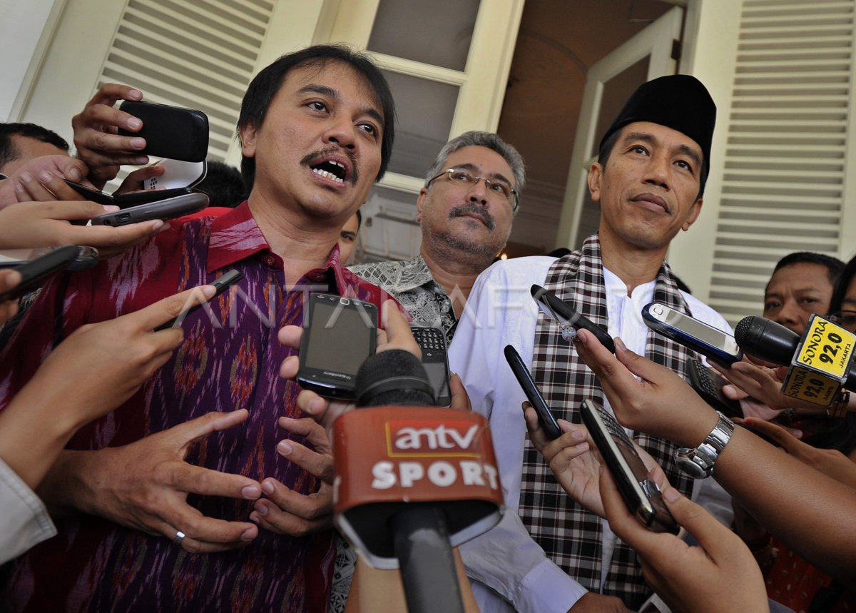 MENPORA TEMUI JOKOWI ANTARA Foto