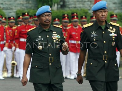 Sertijab Danpaspampres Antara Foto