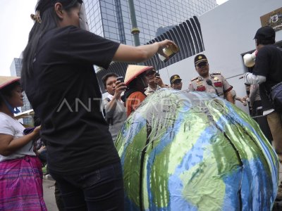 TUNTUT KEADILAN IKLIM ANTARA Foto