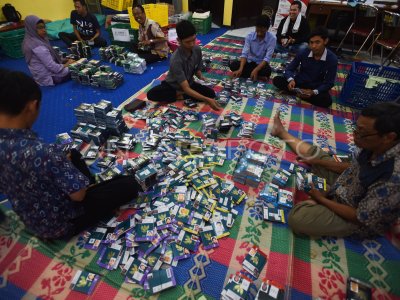 Kelengkapan Calon Jemaah Haji Antara Foto