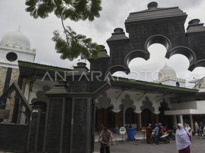 Masjid Rahmat Surabaya Antara Foto