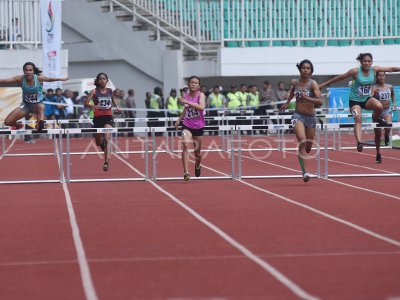 Final Lari Gawang Meter Putri Antara Foto