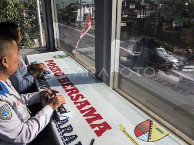 Jumlah Volume Kendaraan Pemudik Antara Foto