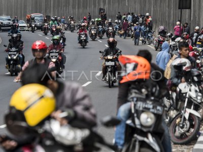 Arus Balik Jalur Nagreg Antara Foto