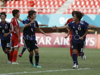 PEREMPATFINAL SEPAK BOLA WANITA KOREA UTARA VS JEPANG ANTARA Foto