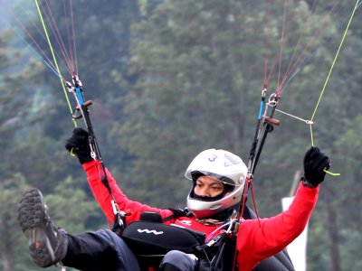 Paralayang Babak Ketiga Lintas Alam Beregu Putra Antara Foto