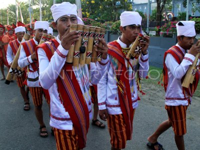 KARNAVAL BUDAYA KARAMPUANG ANTARA Foto