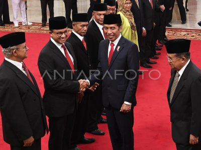 Penganugerahan Gelar Pahlawan Nasional Antara Foto