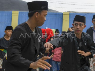 Pagelaran Seni Budaya Kampung Silat Rawa Belong Antara Foto