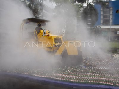 Bea Cukai Musnahkan Miras Dan Rokok Ilegal Antara Foto