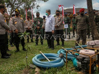 APEL KESIAPSIAGAAN KARHUTLA RIAU ANTARA Foto