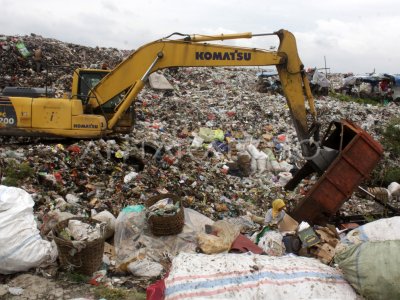 Revitalisasi Tempat Pembuangan Akhir Sampah Antara Foto