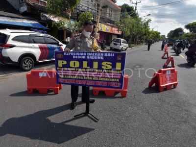 Simulasi Penyekatan Larangan Mudik Di Bali Antara Foto