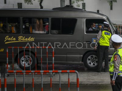 Pos Penyekatan Gerbang Tol Cikupa Antara Foto