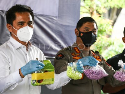 Ungkap Kasus Naskoba Jaringan Malaysia Indonesia Antara Foto